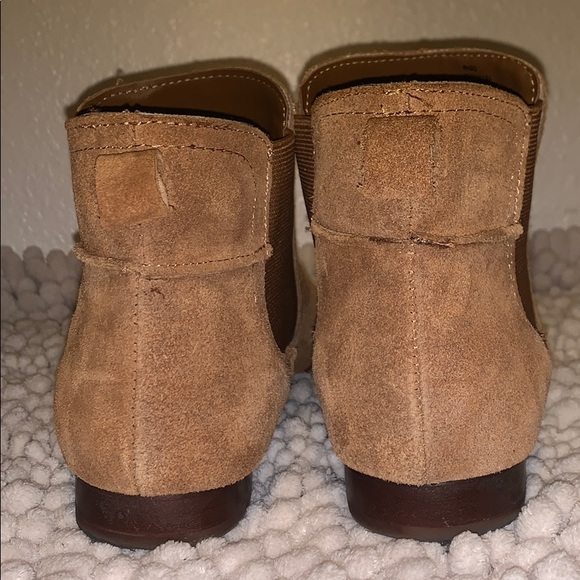 Boots - Picture 2 of 3